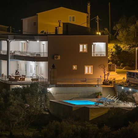 Villa Violeta With Amazing Sea View Makarska Bagian luar foto